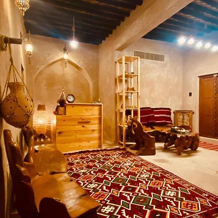 Jawharat Alaqar Inn نزل جوهرة العقر 니즈와 외부 사진