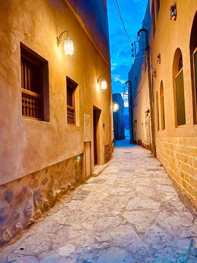Jawharat Alaqar Inn نزل جوهرة العقر 니즈와 외부 사진