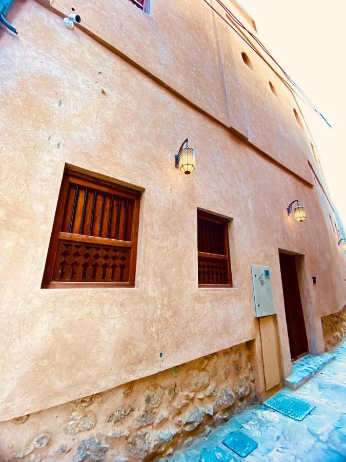 Jawharat Alaqar Inn نزل جوهرة العقر 니즈와 외부 사진