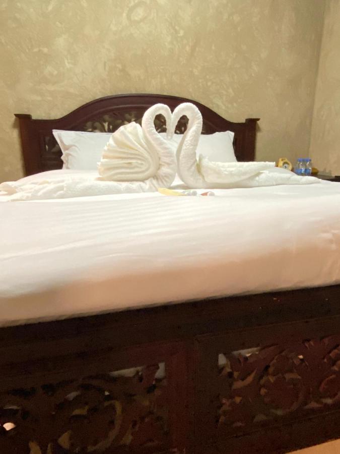 Jawharat Alaqar Inn نزل جوهرة العقر 니즈와 외부 사진