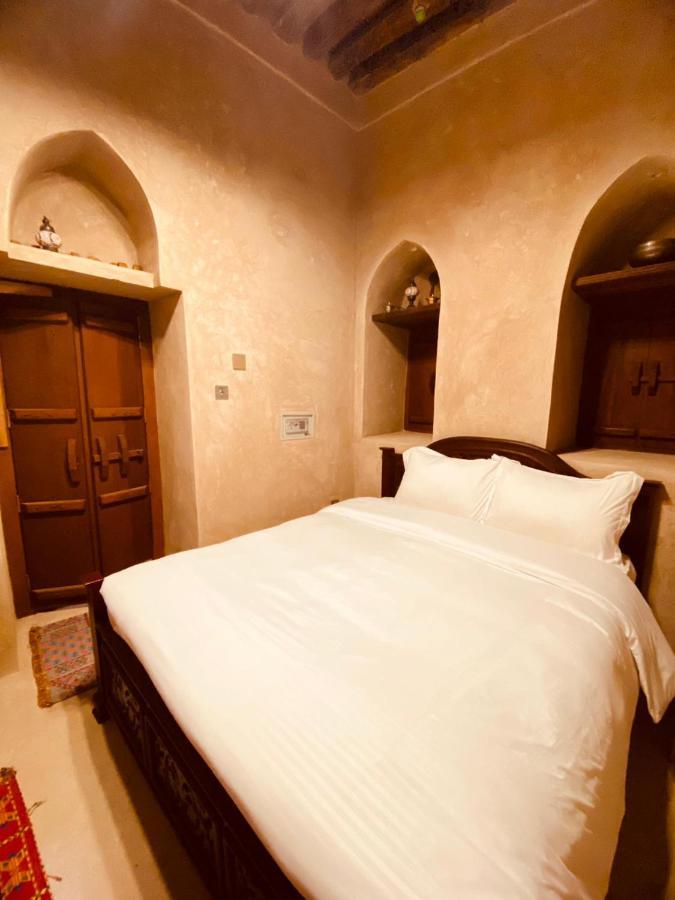 Jawharat Alaqar Inn نزل جوهرة العقر 니즈와 외부 사진